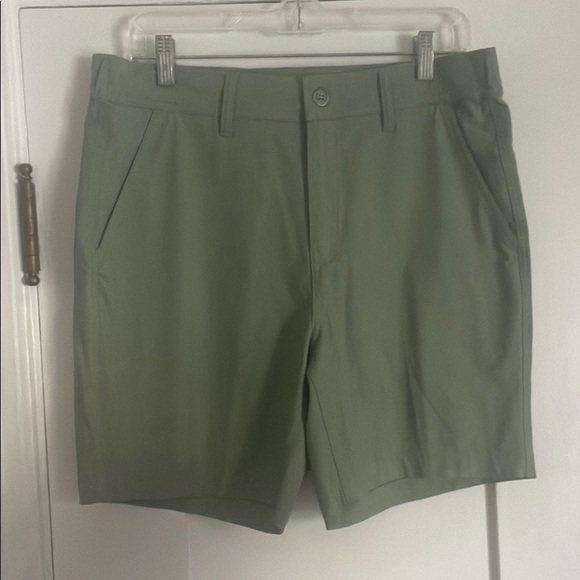 Shorts - Picture 1 of 2